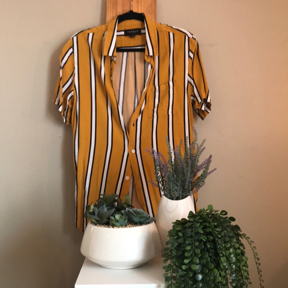 PACSUN BUTTONDOWN